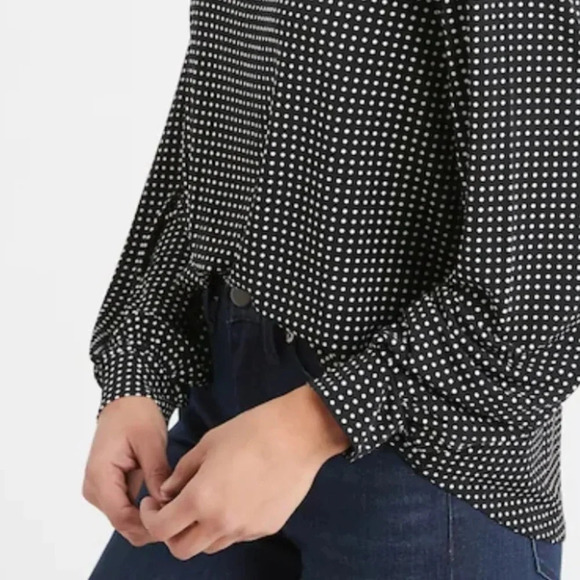 Banana Republic black print top - Picture 6 of 8